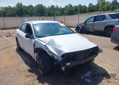 2021 Hyundai Elantra Sel z USA, uszkodzony, nr VIN 5NPLM4AG9MH003282